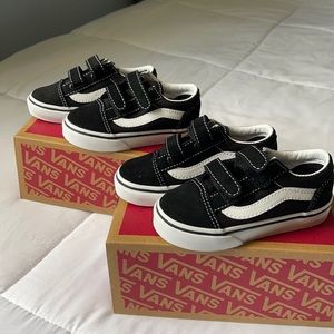 SOLD !!! Toddler Old skool Vans size 7